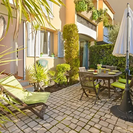 Cassis, 3 Avec Terrasse Apartman